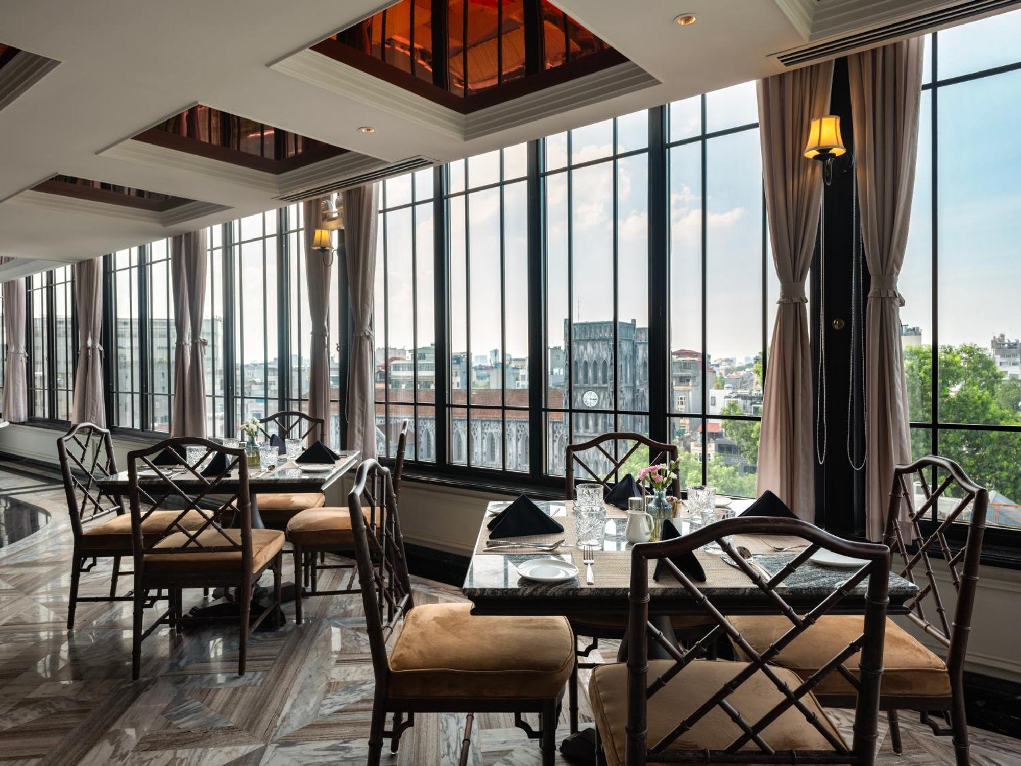 Grand Hotel Du Lac Hanoi Exterior photo The restaurant