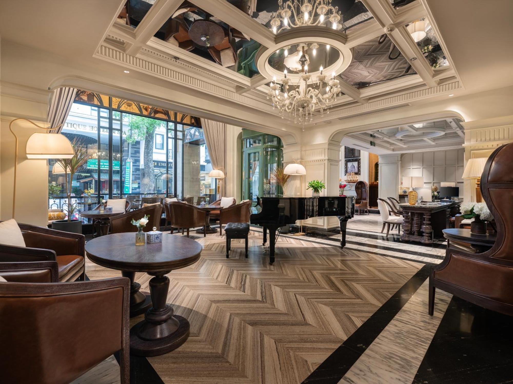 Grand Hotel Du Lac Hanoi Exterior photo The lobby of the hotel