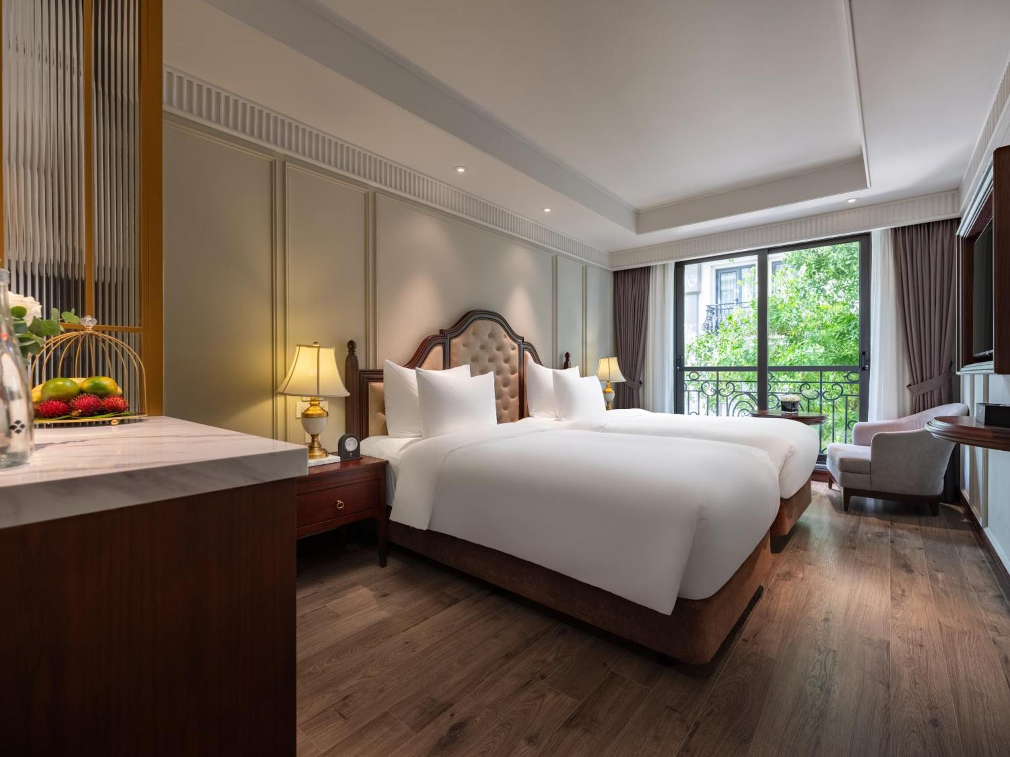 Grand Hotel Du Lac Hanoi Exterior photo Deluxe Room